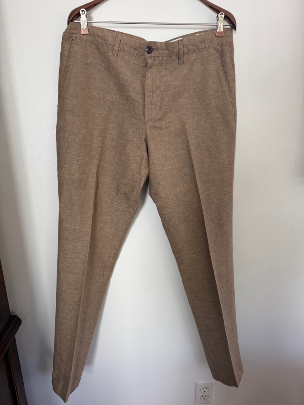 GAP Men's Tan linen Chinos - Classic Straight